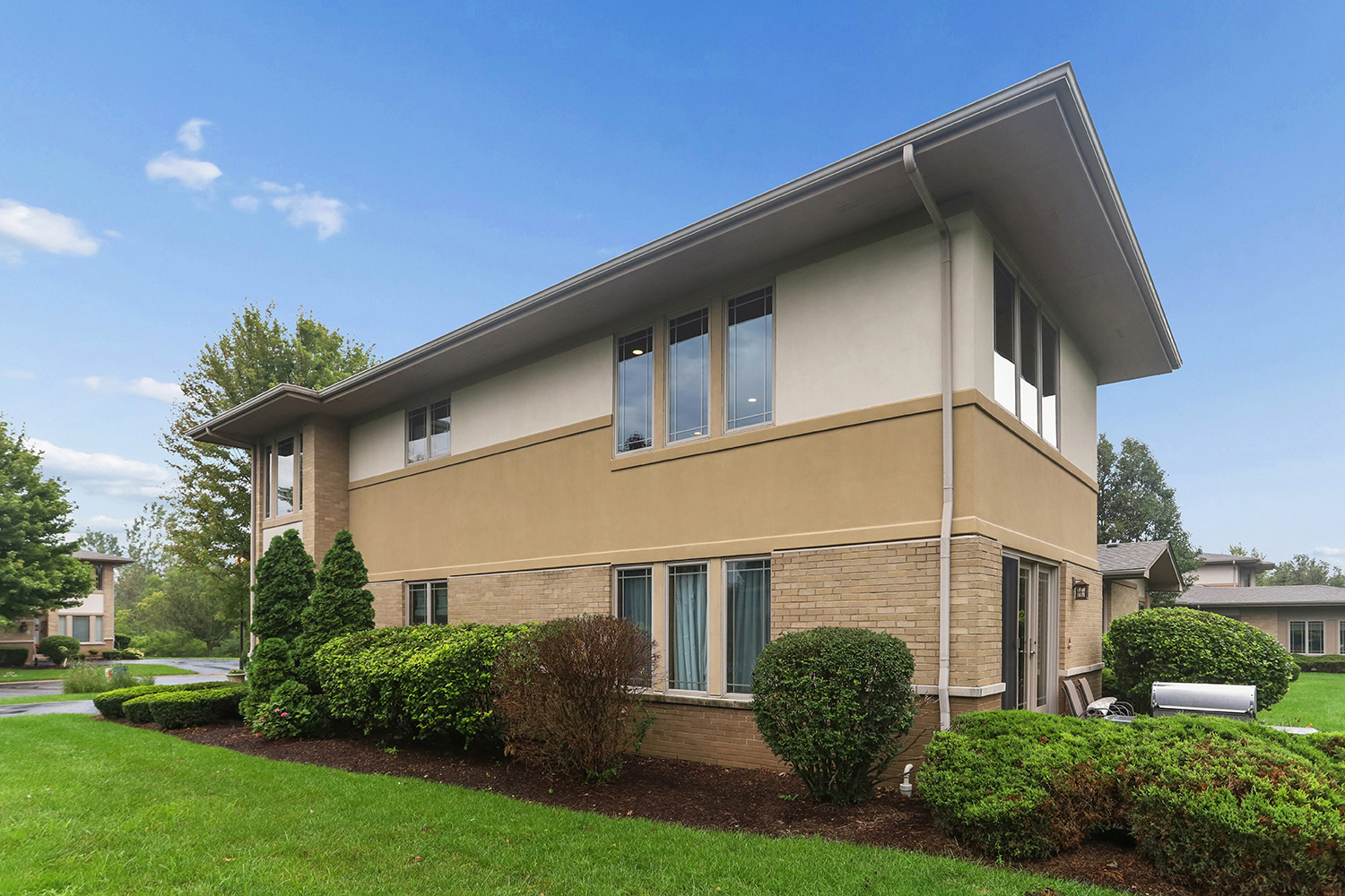 20467 Falling Water Circle Property Photo 35