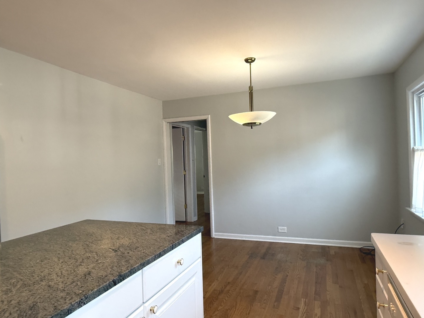 9427 S Harding Avenue Property Photo 11