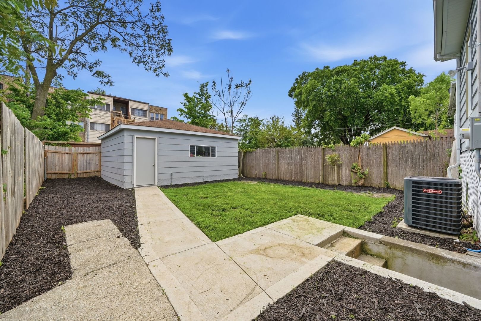 10747 S Forest Avenue Property Photo 26