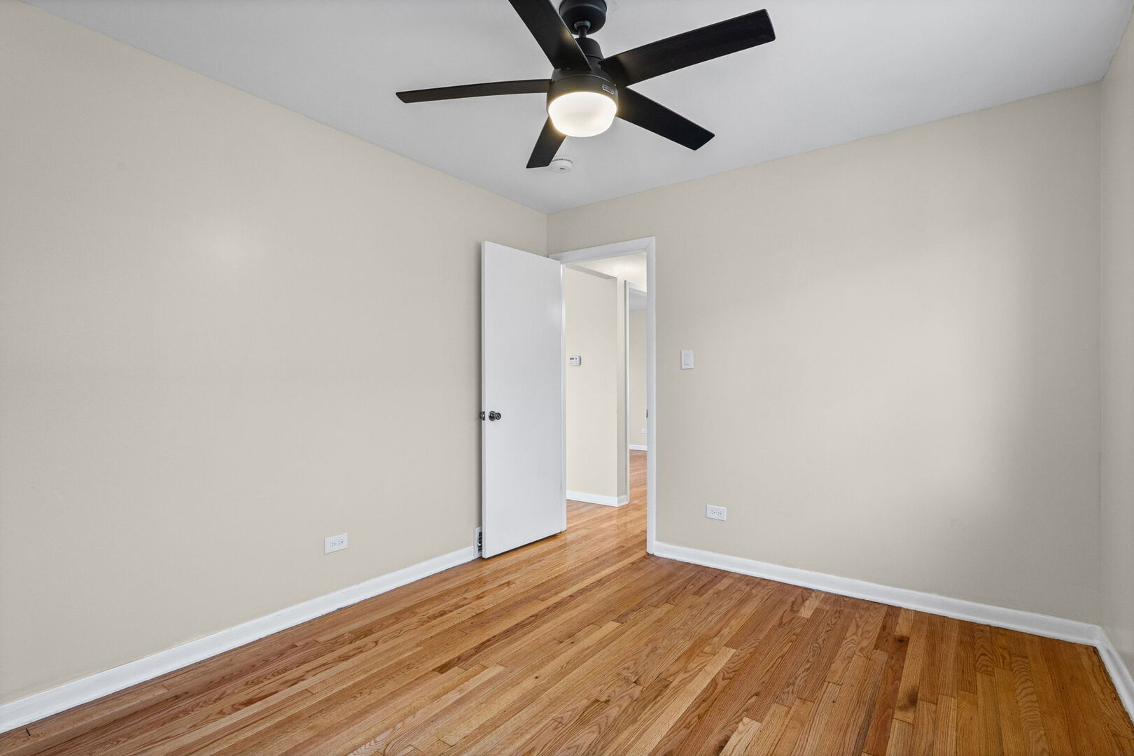 658 Hoxie Avenue Property Photo 8
