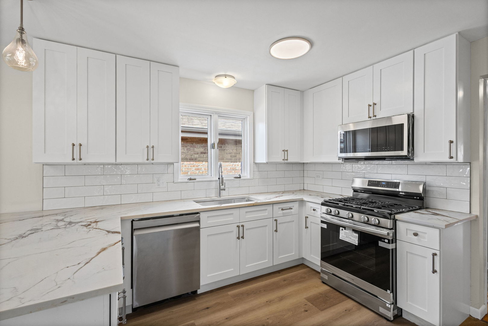 658 Hoxie Avenue Property Photo 15