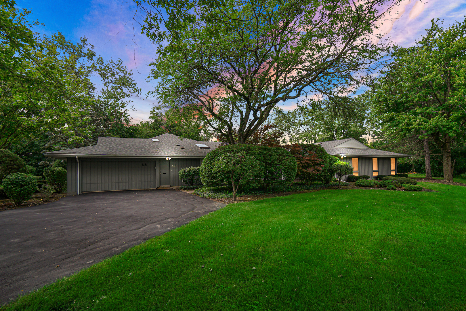 68 Graymoor Lane Property Photo 1