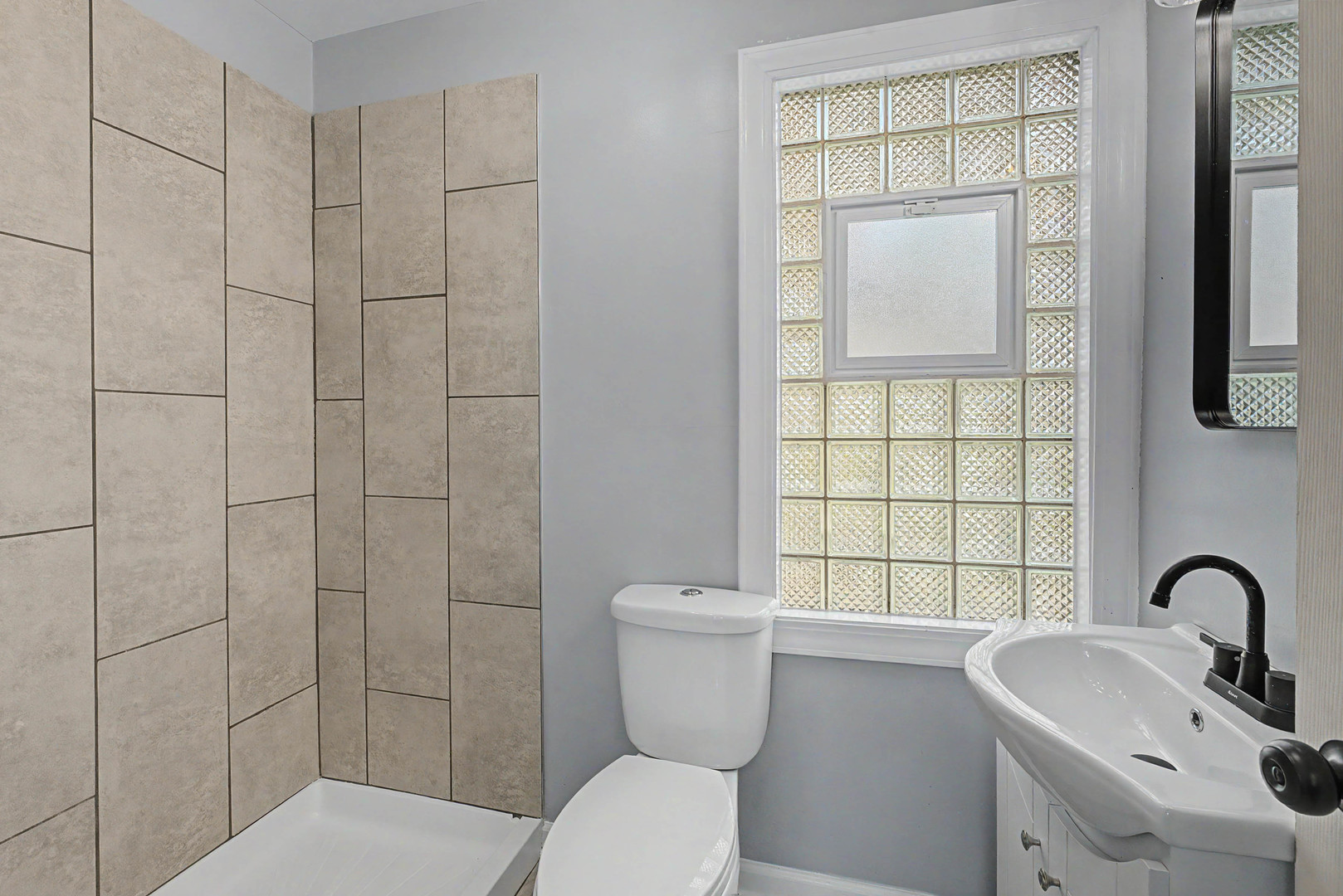 417 S 3rd Avenue Property Photo 12