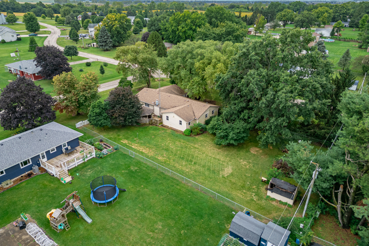 4877 Raymond Drive Property Photo 46