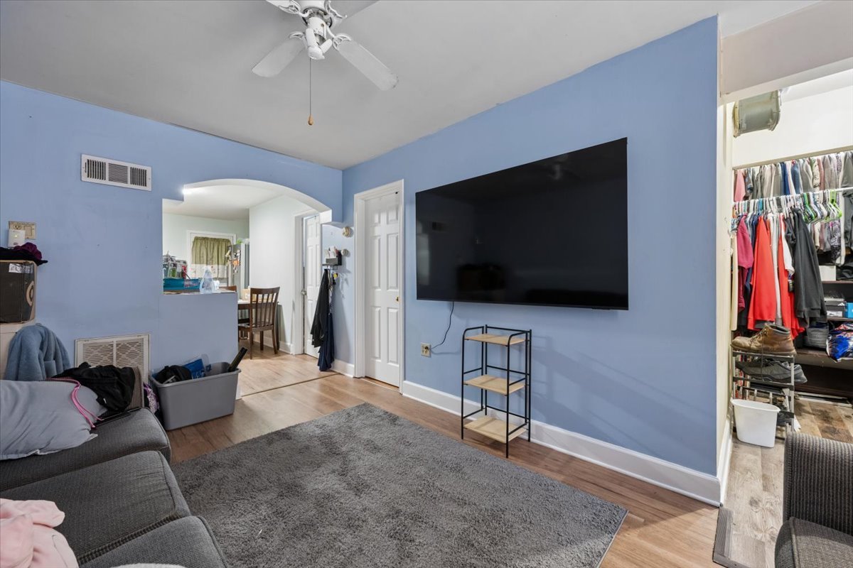 2946 S Loomis Street Property Photo 4