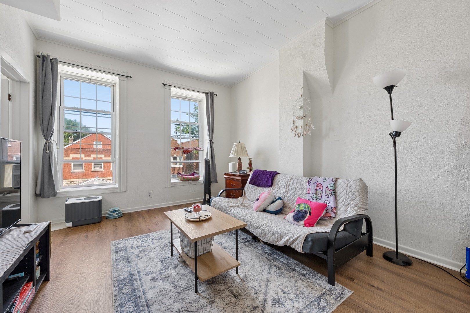 2946 S Loomis Street Property Photo 5