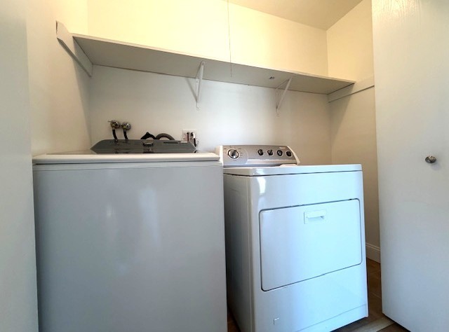 346 Danbury Drive Property Photo 9