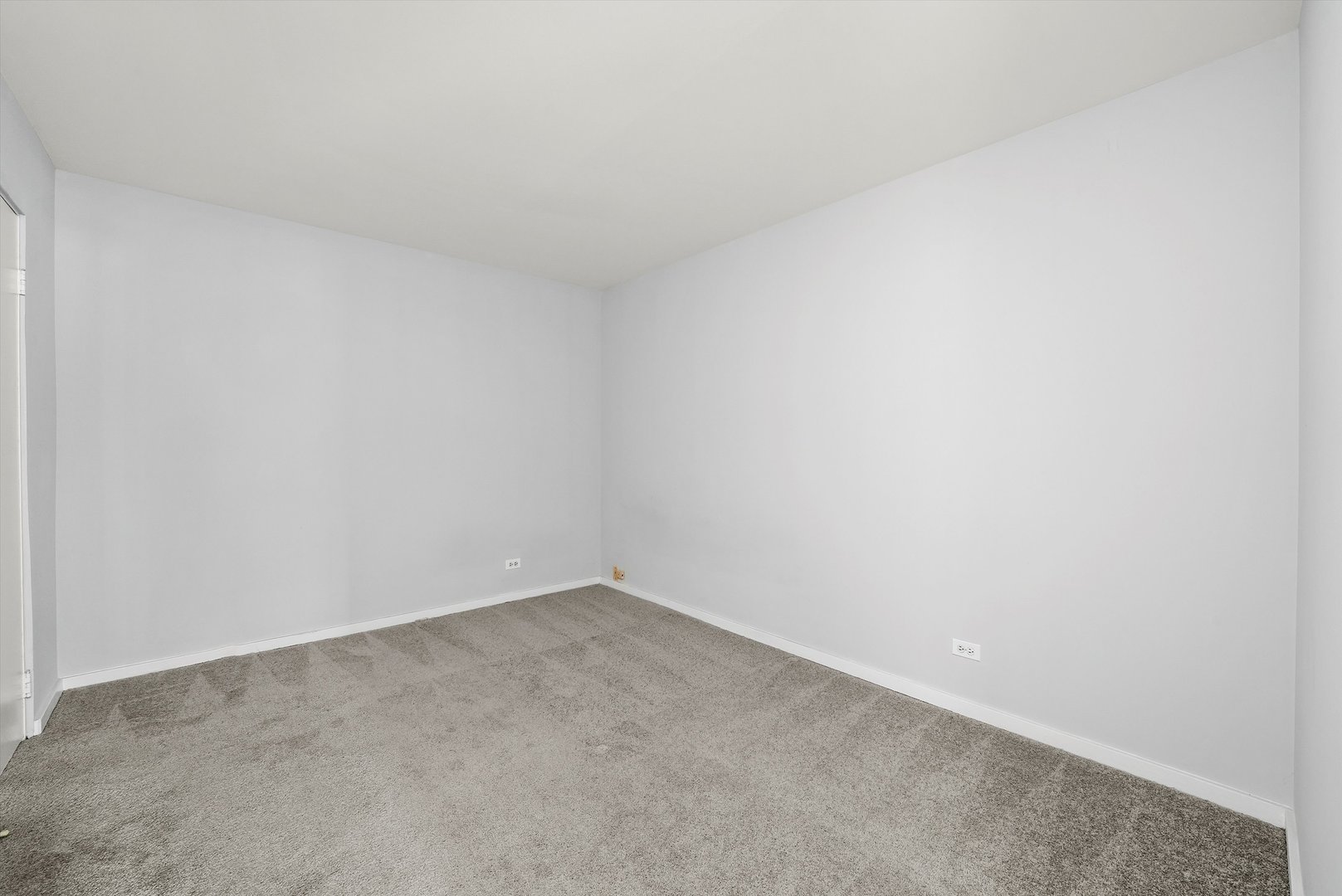 40 E 9th Street 710 Property Photo 12