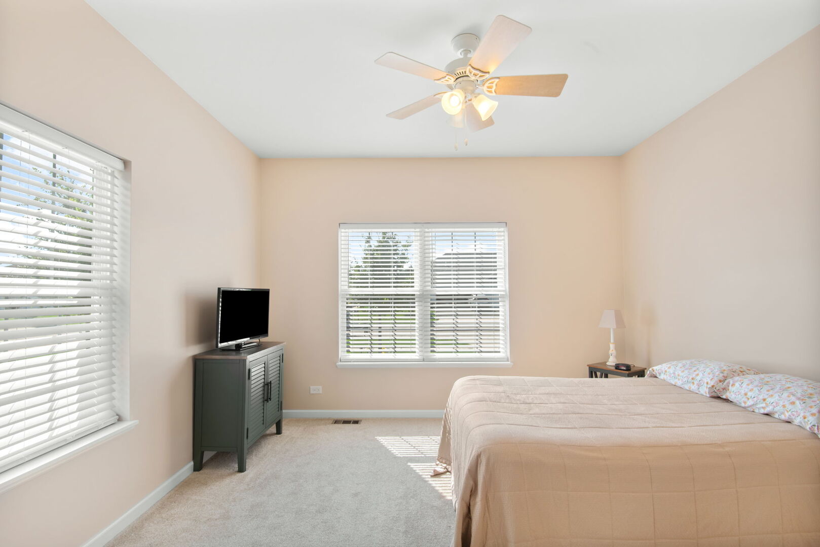 912 Baltimore Street Property Photo 12