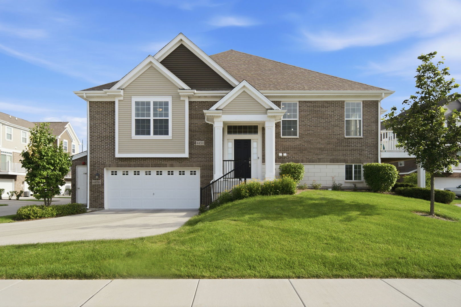 4450 Monroe Court Property Photo 1