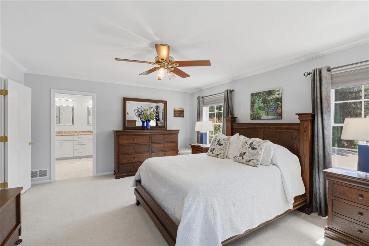 206 Londonderry Court Property Photo 26