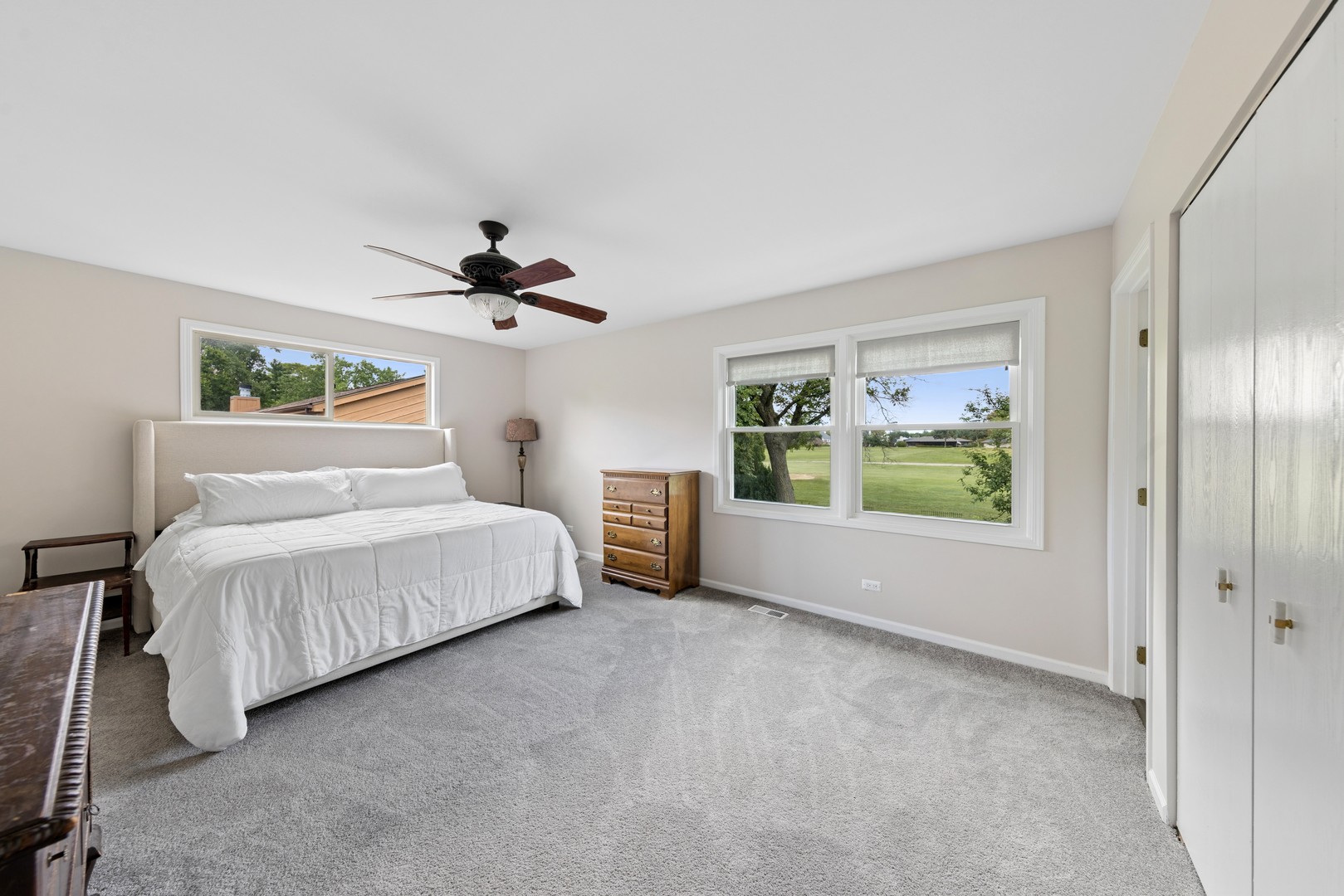 8425 Creekside Lane Property Photo 11
