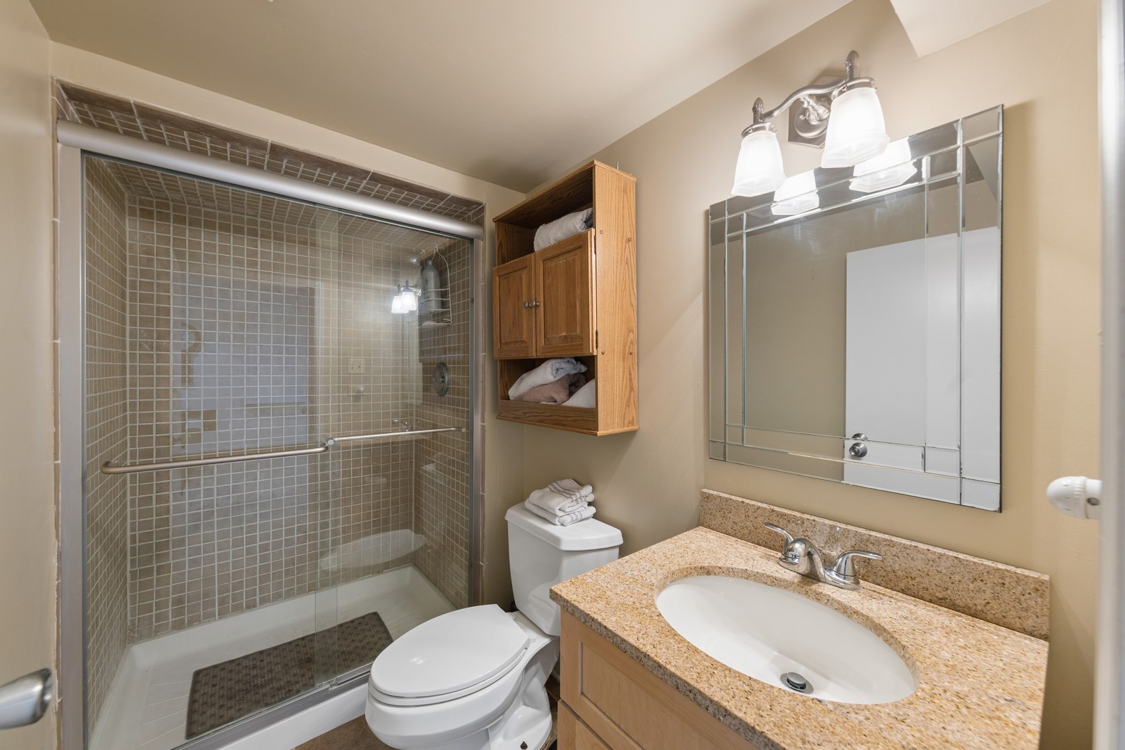 8425 Creekside Lane Property Photo 19
