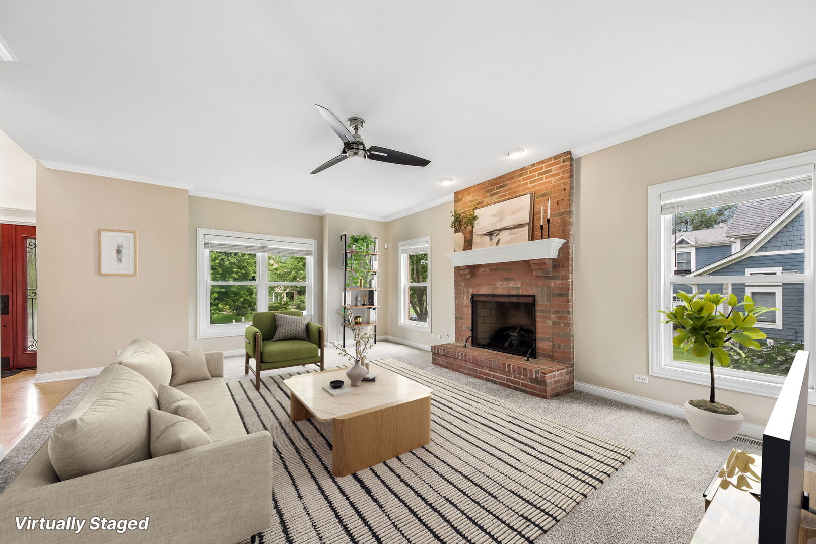5 Park Place Circle Property Photo 2