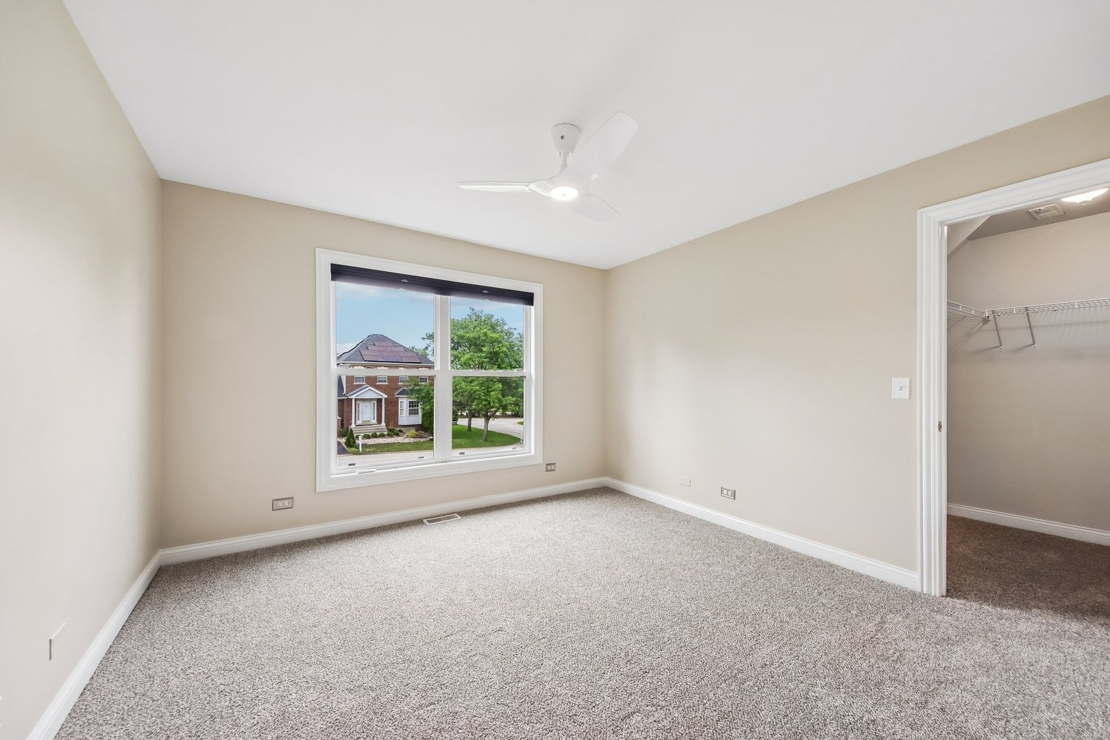 5 Park Place Circle Property Photo 39