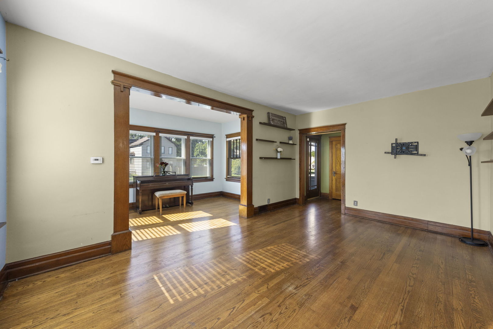2054 183rd Street Property Photo 9