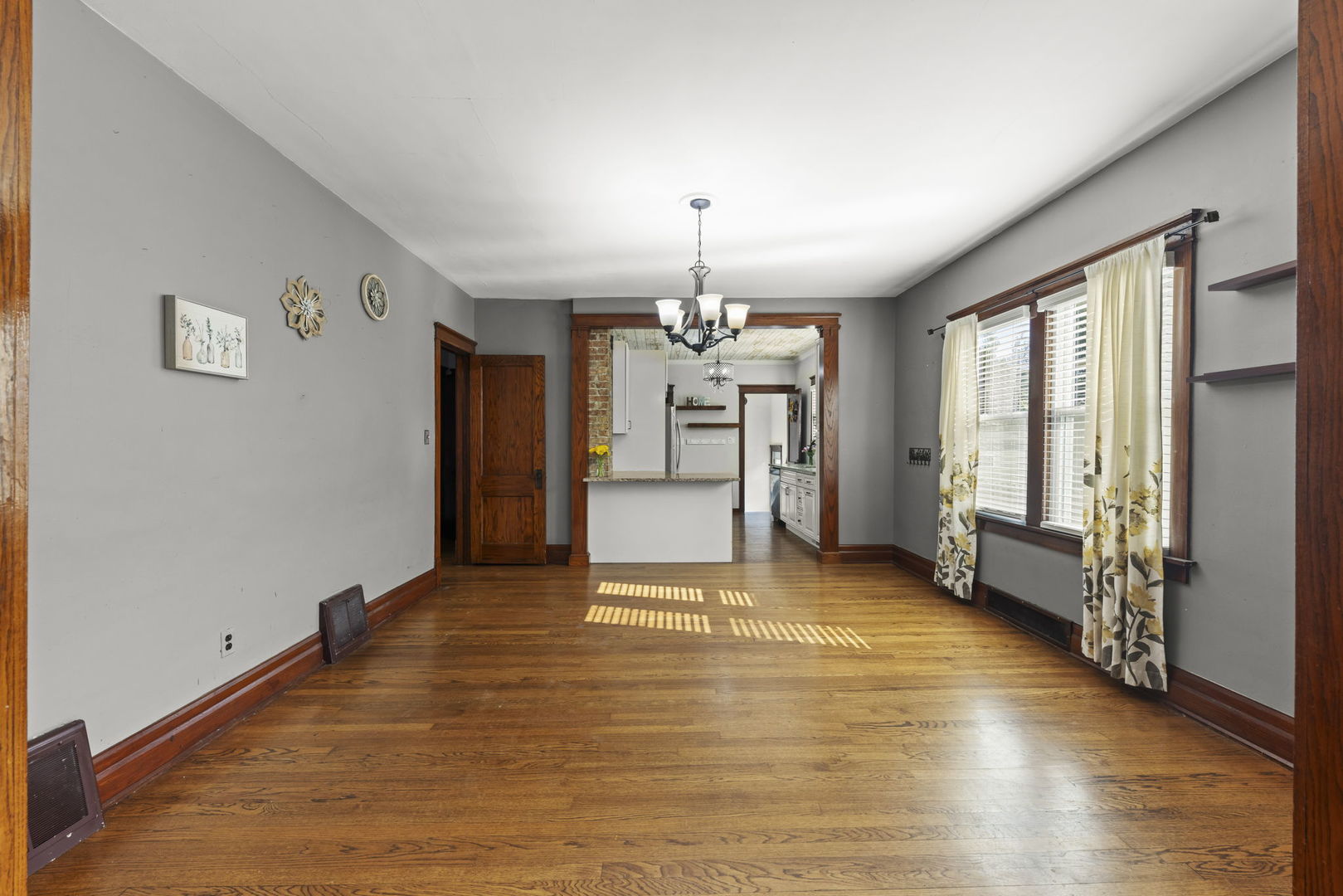 2054 183rd Street Property Photo 14