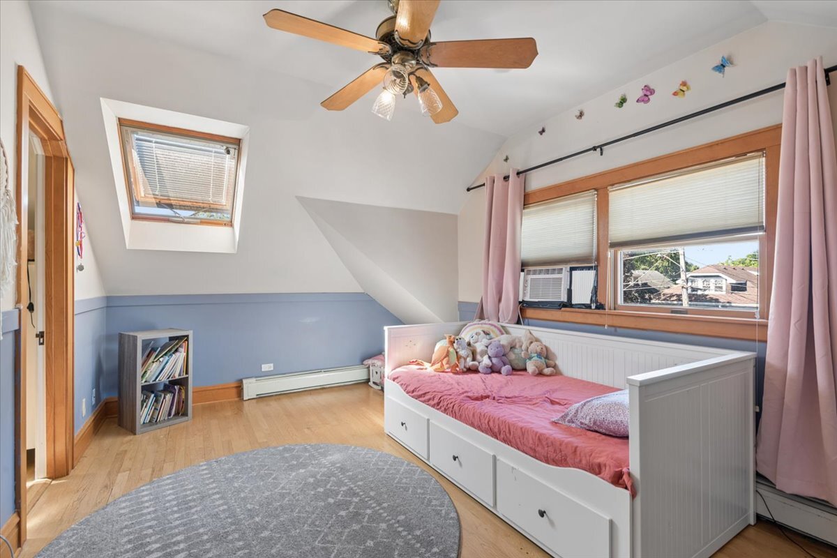 1223 Edmer Avenue Property Photo 18