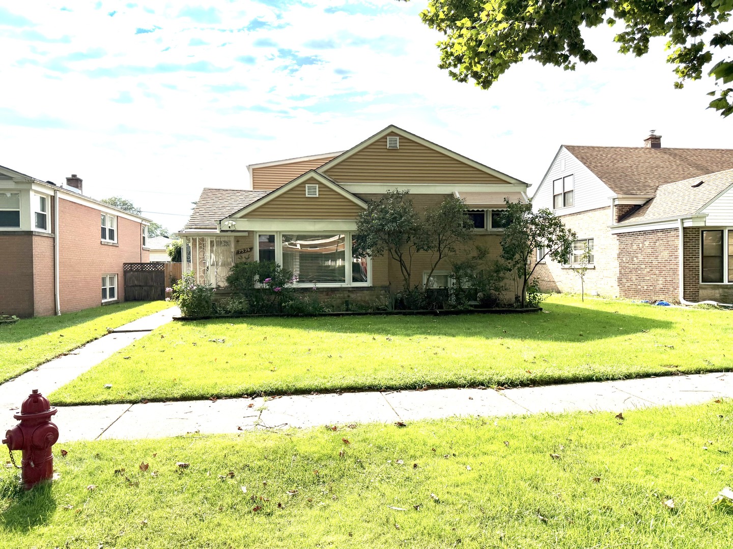 7536 Kildare Avenue Property Photo 1