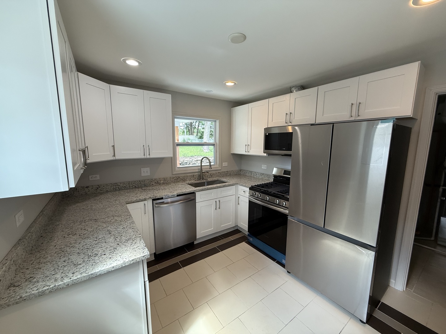 261 Miami Street Property Photo 12