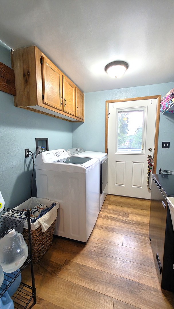 1941 W 53rd Street Property Photo 18