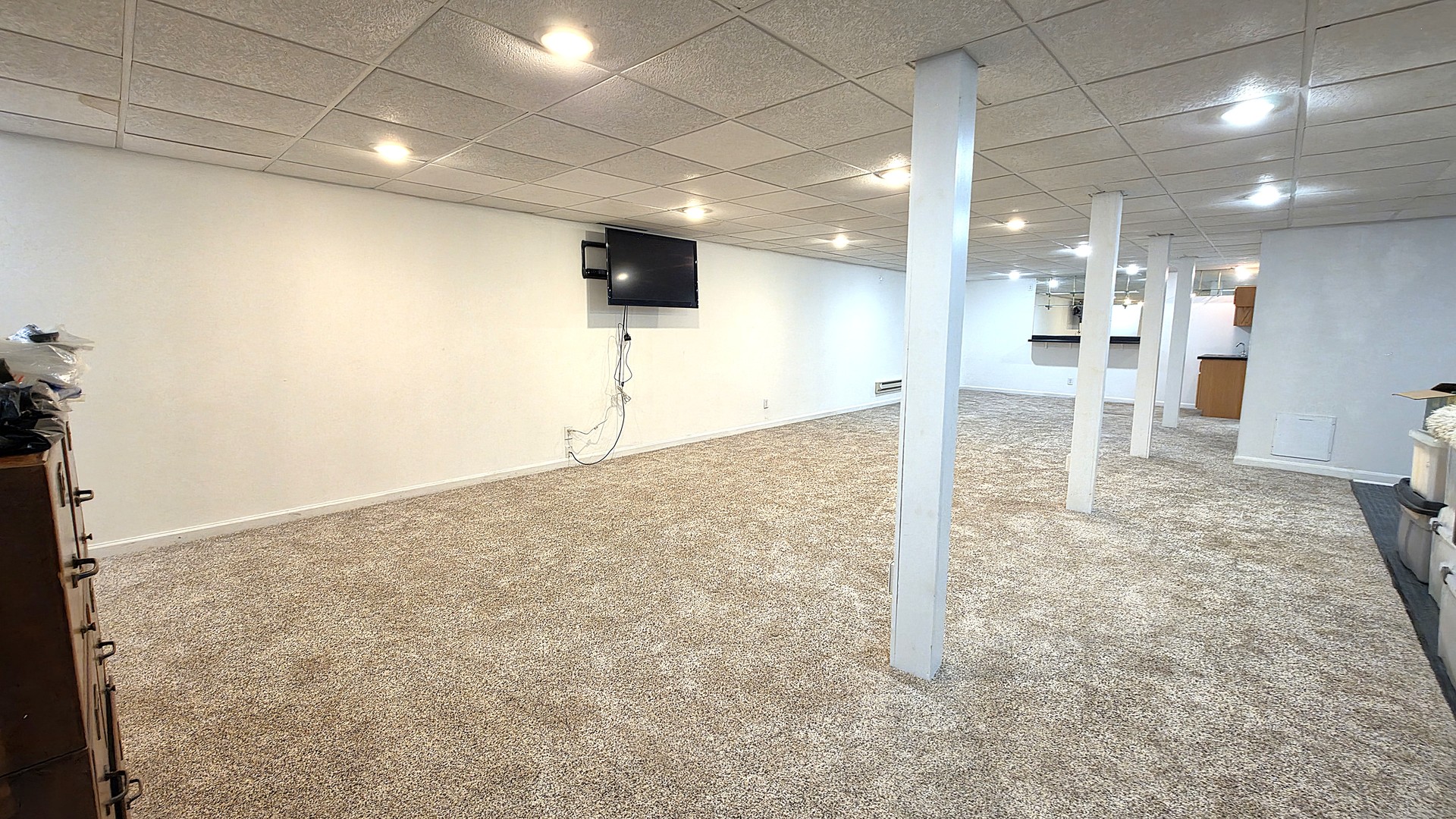1941 W 53rd Street Property Photo 26