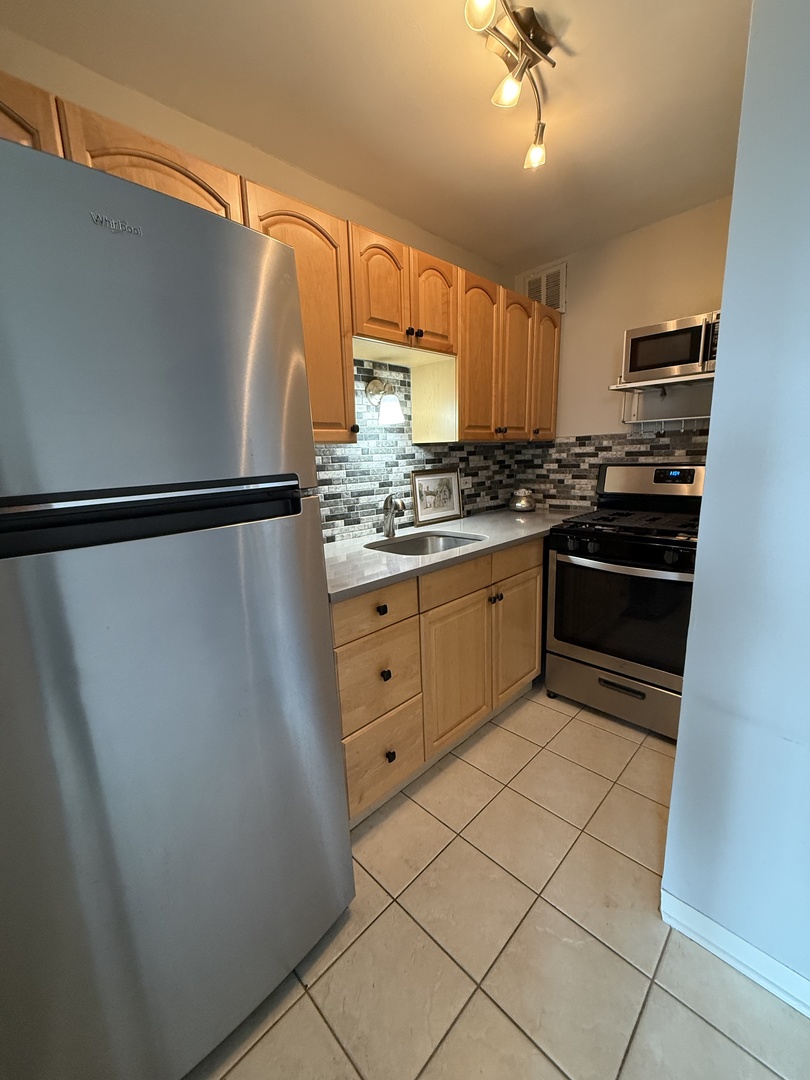 1 E Scott Street 1811 Property Photo 7