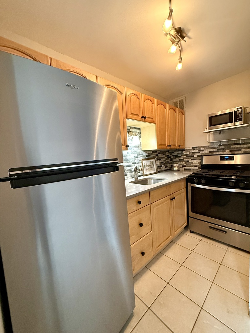 1 E Scott Street 1811 Property Photo 8
