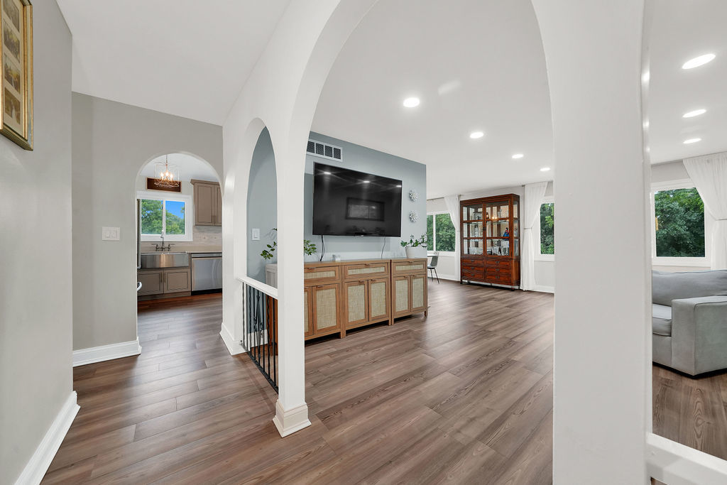 1441 Holland Place Property Photo 11