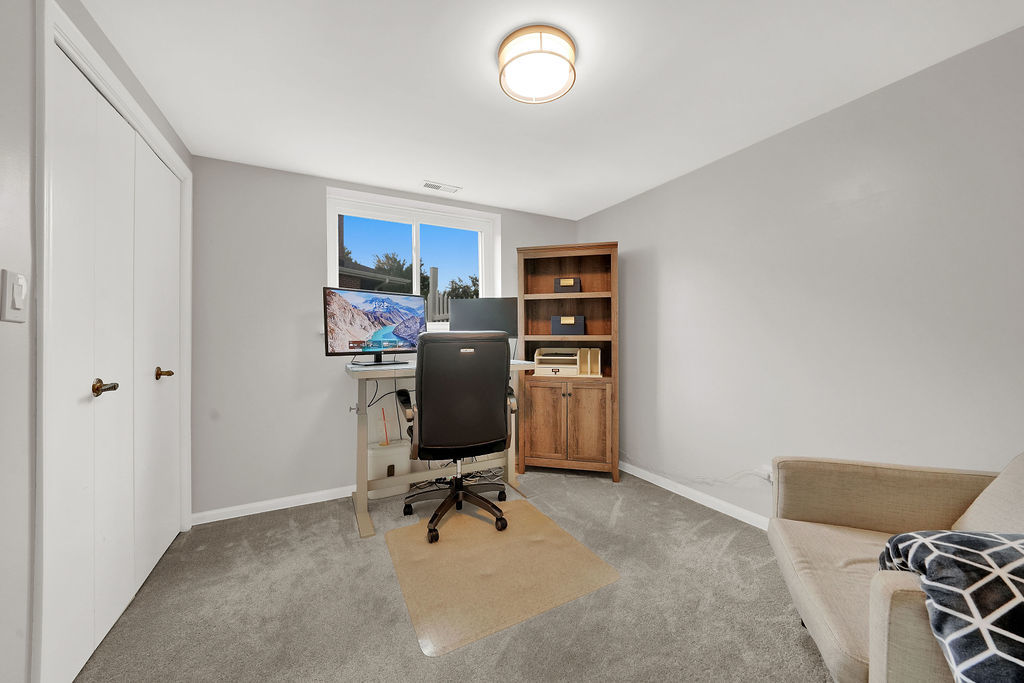 1441 Holland Place Property Photo 32