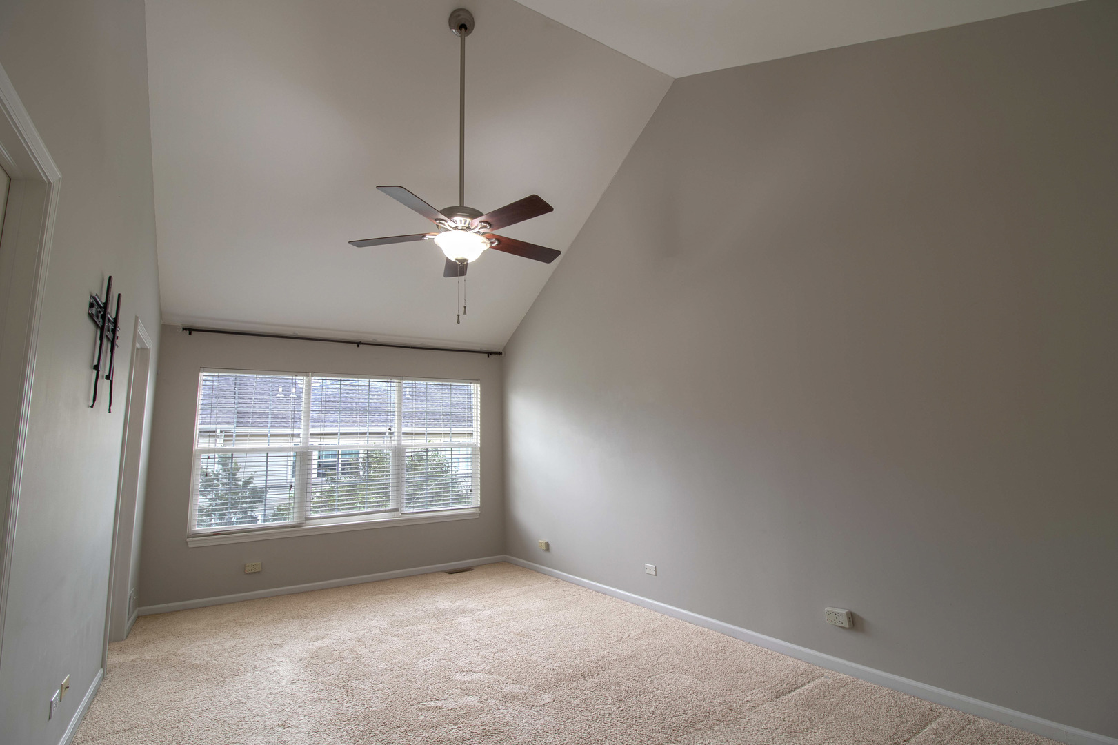 605 Pheasant Trail Property Photo 8