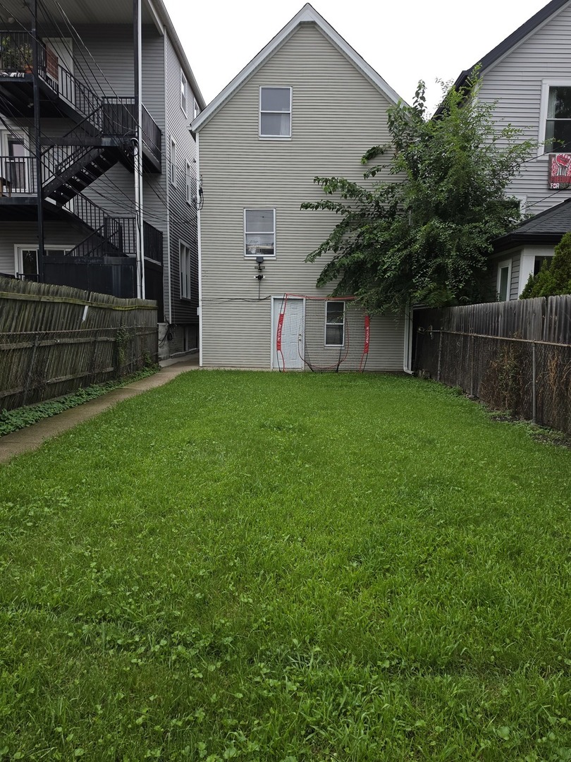 1809 N Lawndale Avenue Property Photo 21
