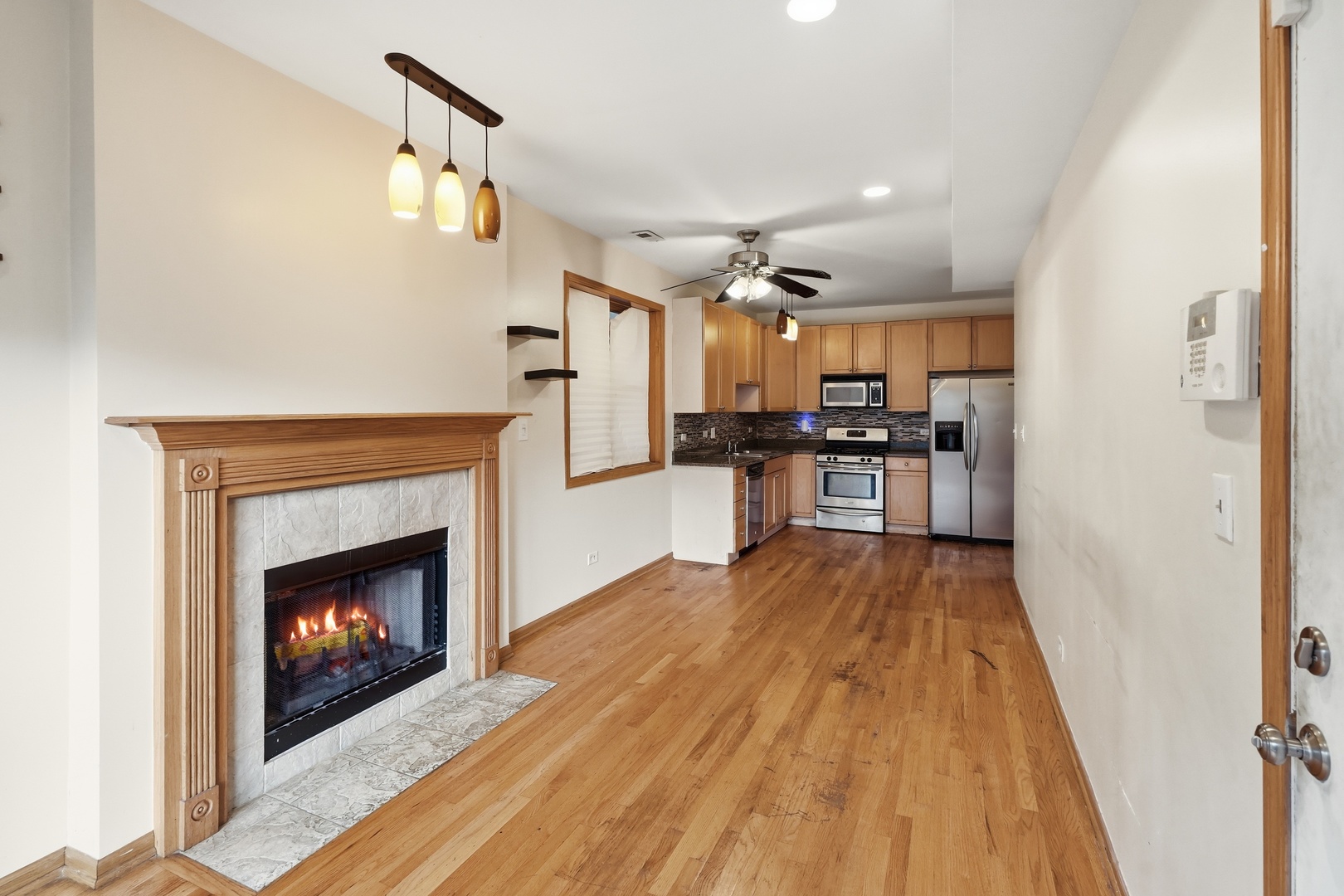 1469 E 69th Street 2 Property Photo 6