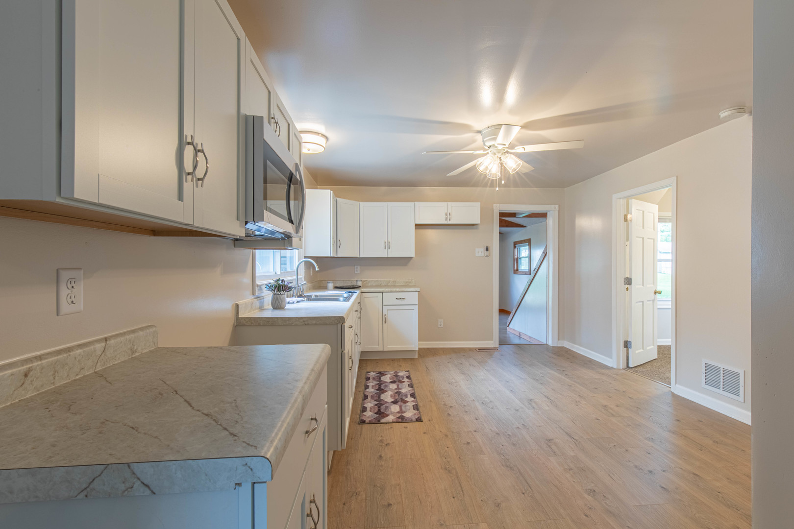 510 N High Street Property Photo 8
