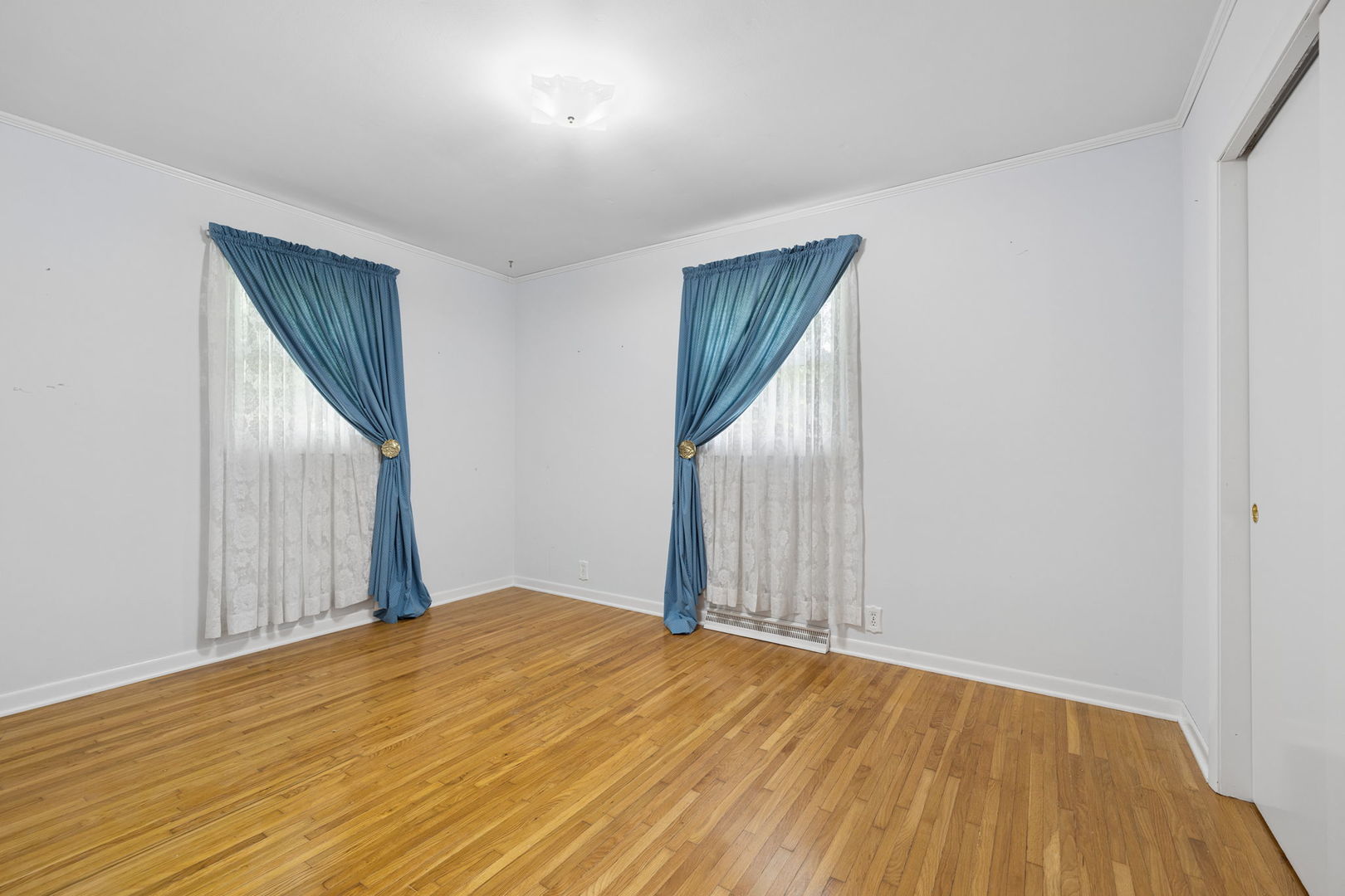208 S Anderson Road Property Photo 15