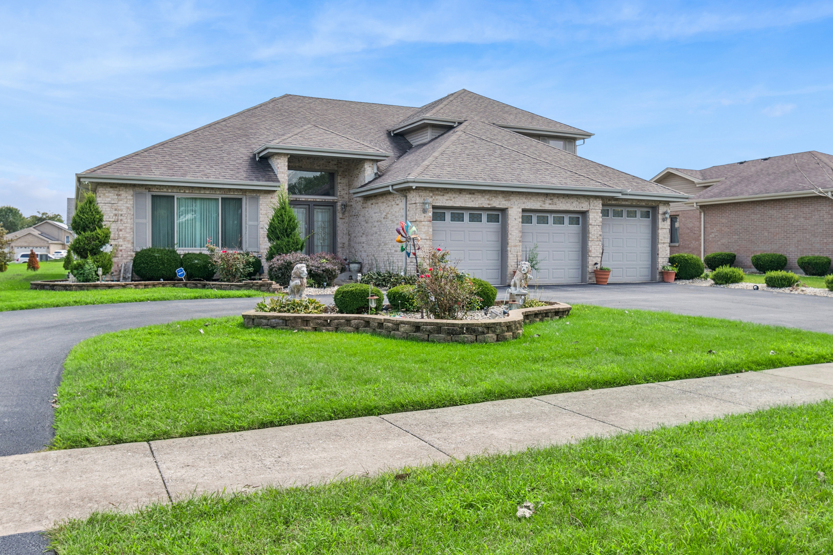 181 Maryview Parkway Property Photo 1