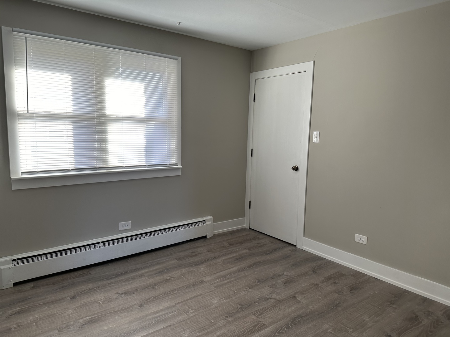 7645 S Roberts Road Property Photo 11
