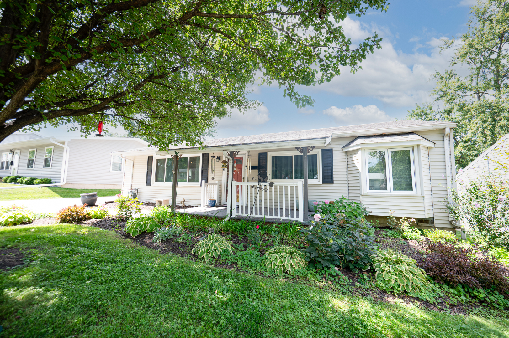303 Macgregor Road Property Photo 1