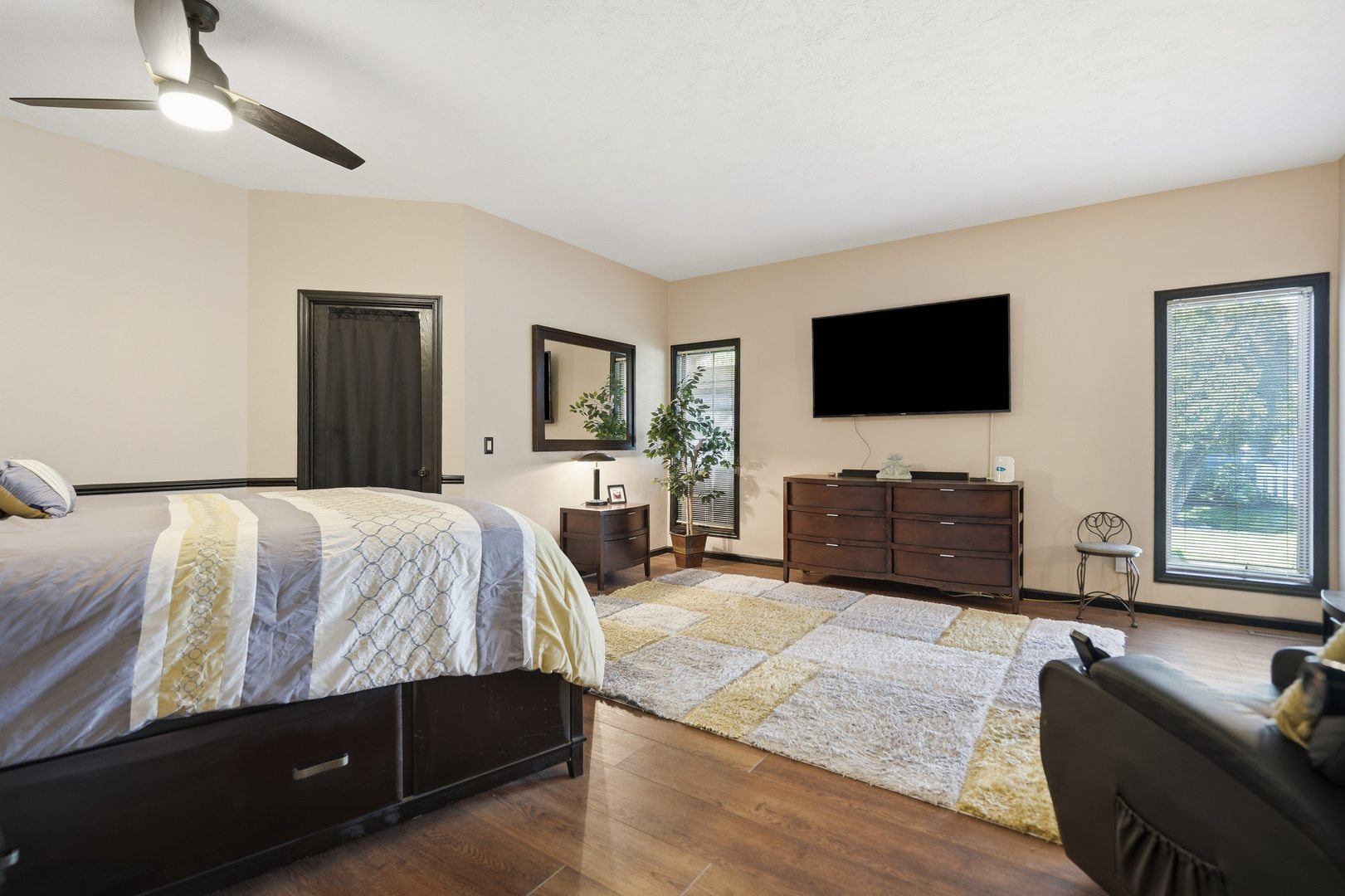 6116 Lakeshore Circle Property Photo 19