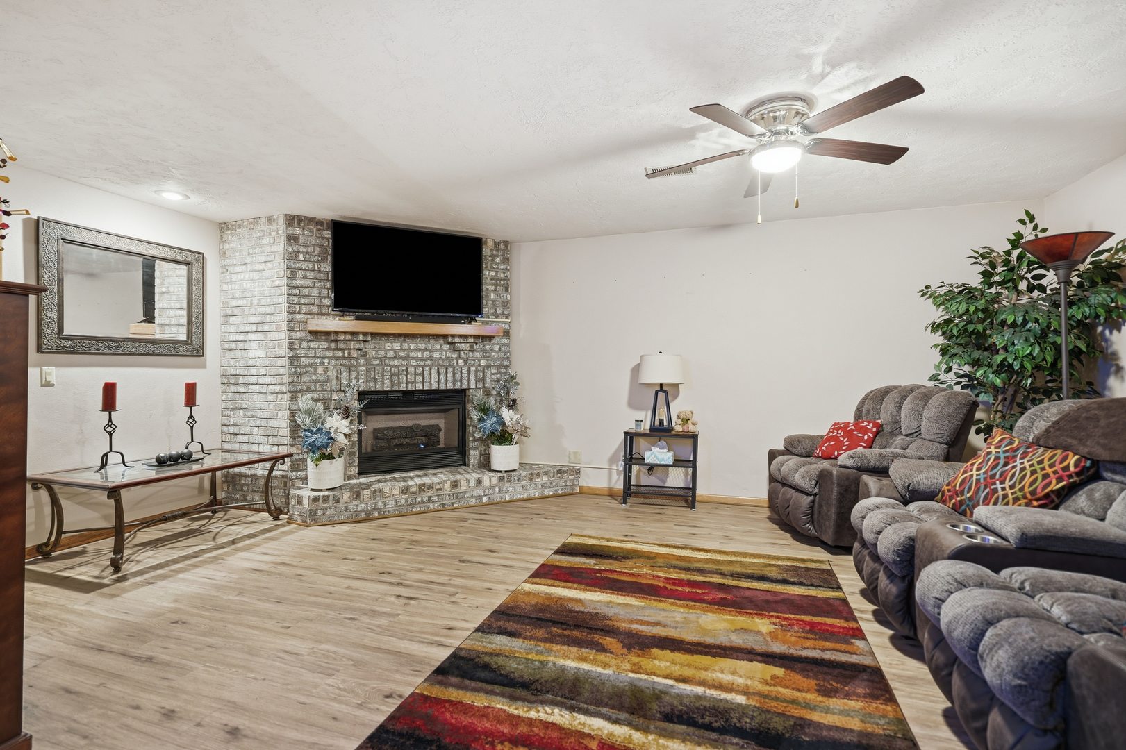 6116 Lakeshore Circle Property Photo 30