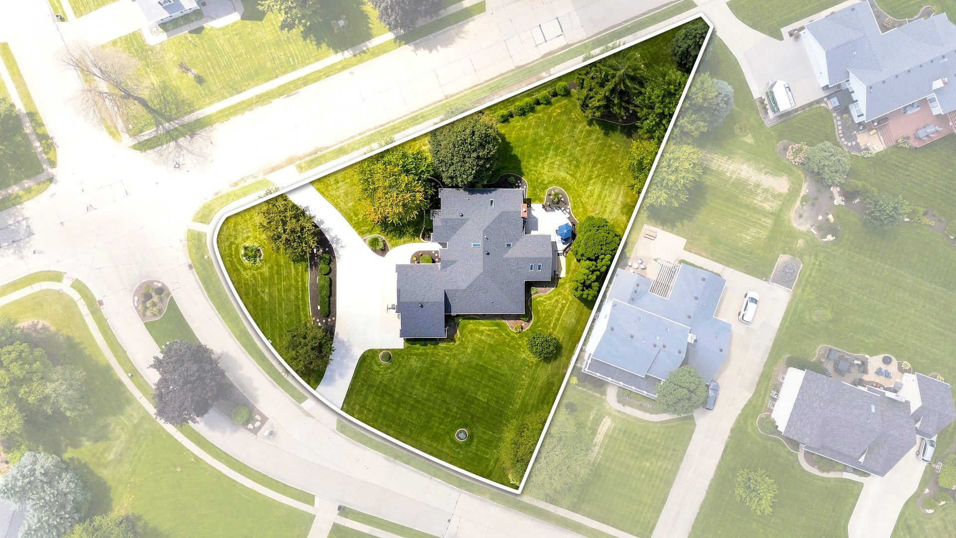 6116 Lakeshore Circle Property Photo 40