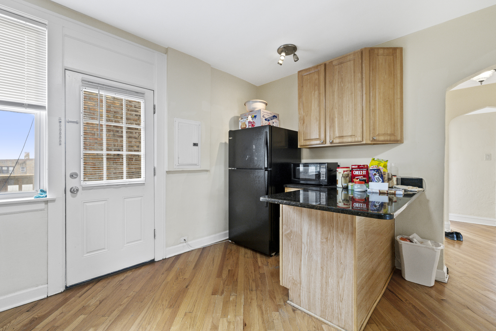 6457 N California Avenue 3 Property Photo 11