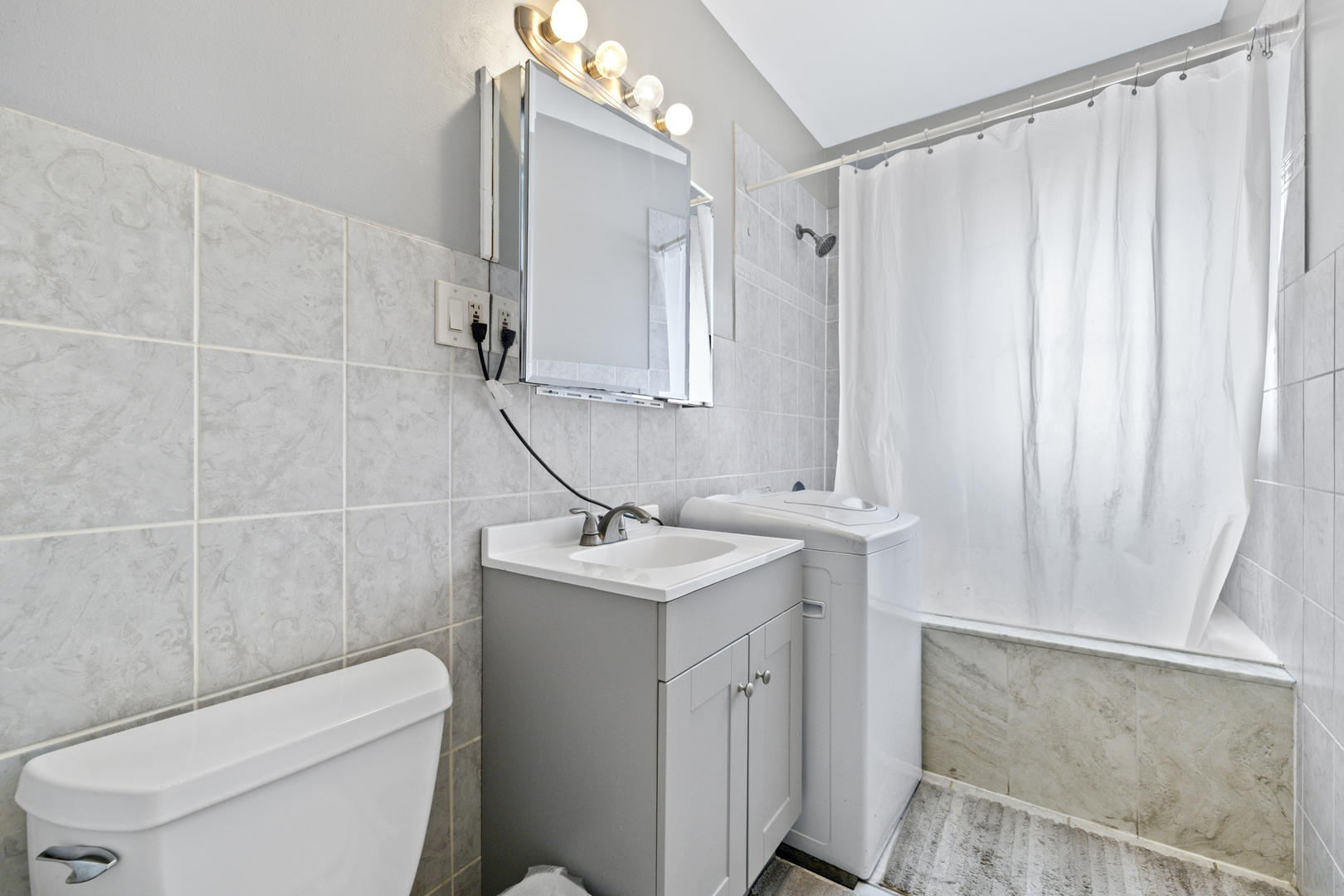 6457 N California Avenue 3 Property Photo 19