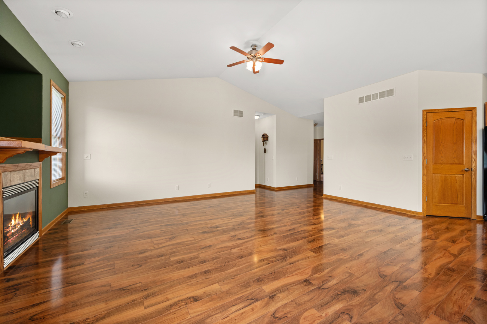 1350 Ridge Drive Property Photo 10