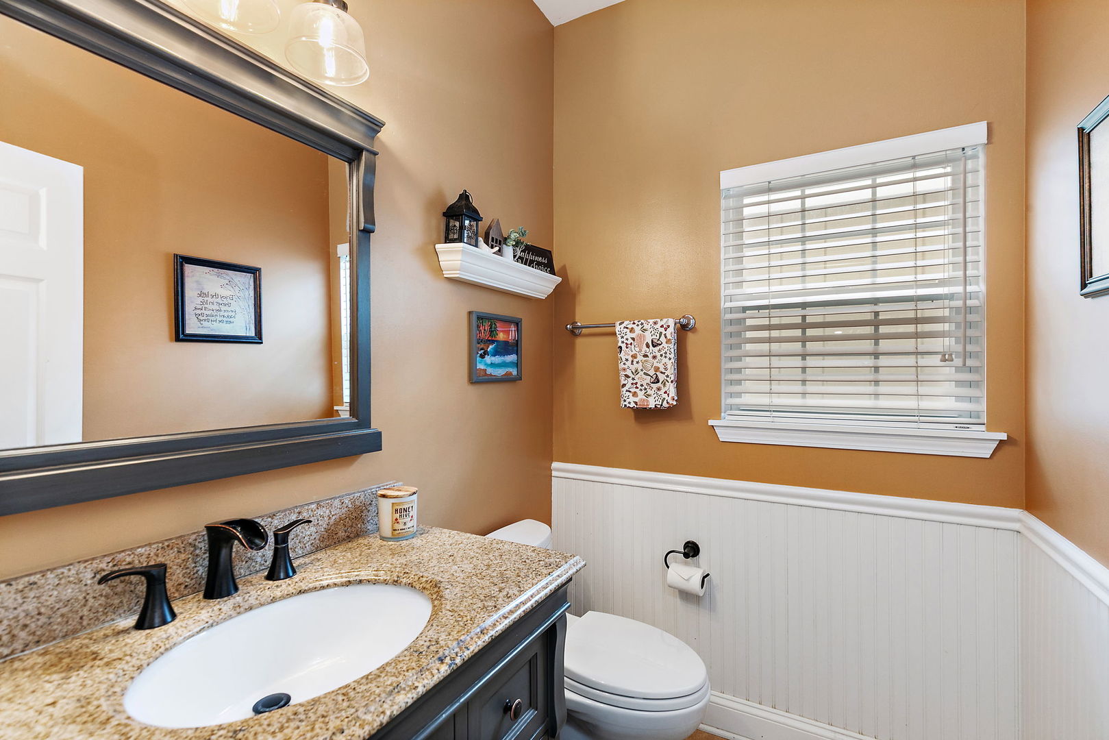 2221 Somerset Lane Property Photo 18