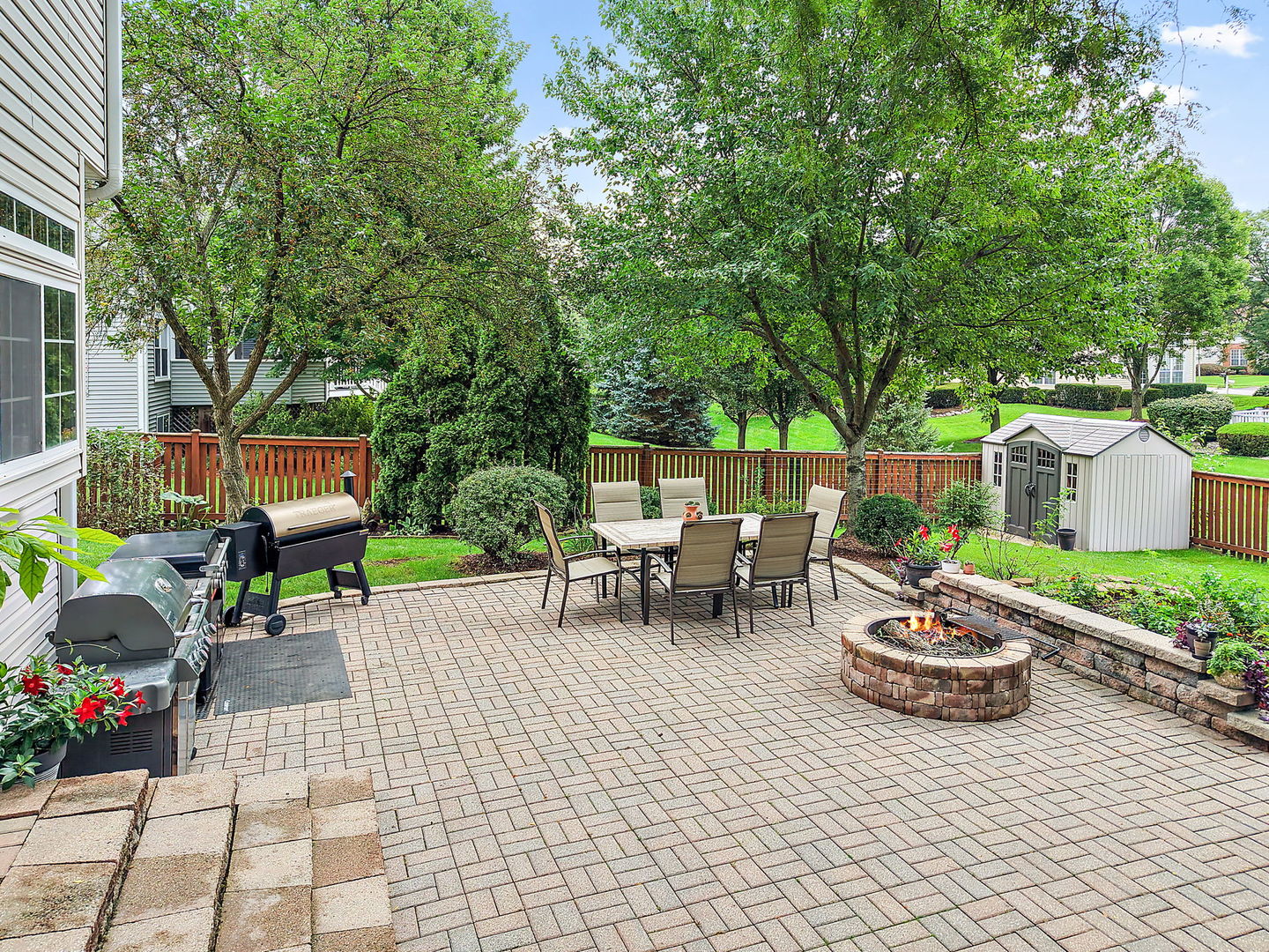 2221 Somerset Lane Property Photo 45