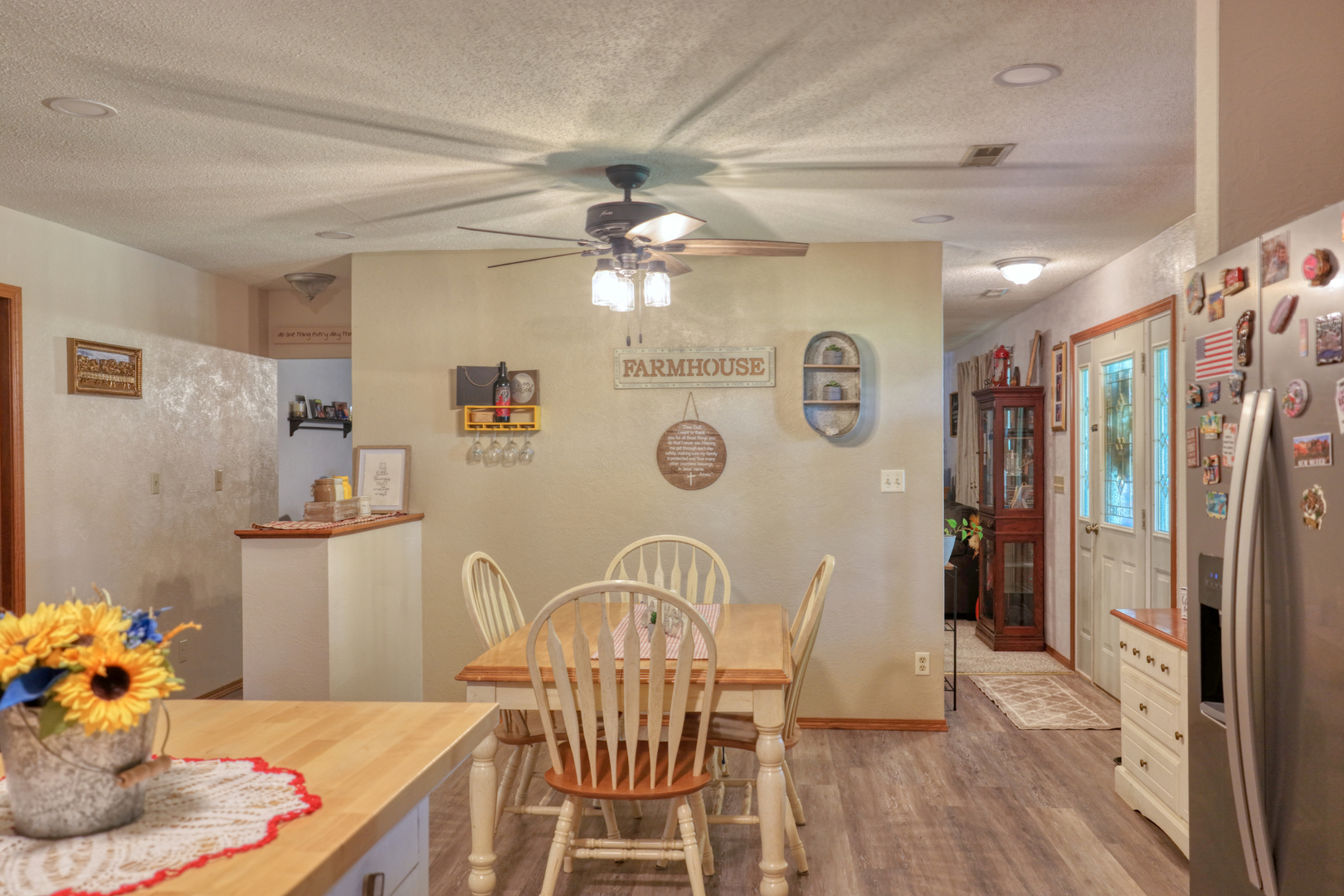 708 E Walnut Street Property Photo 16