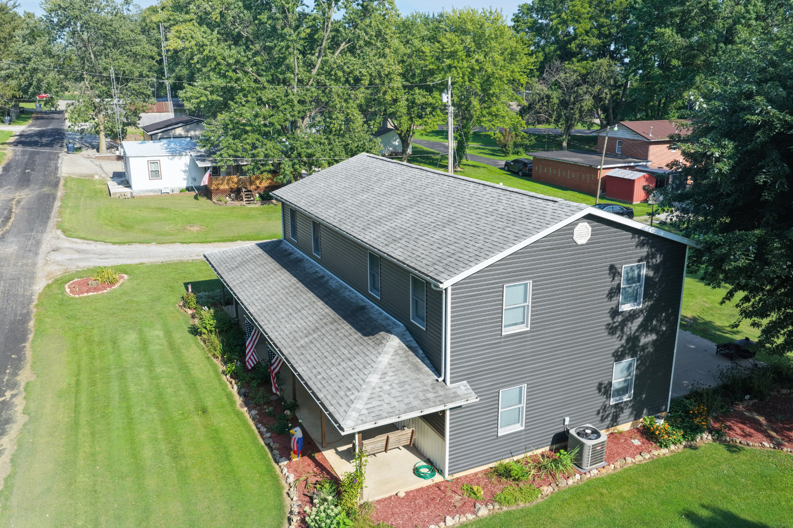708 E Walnut Street Property Photo 49