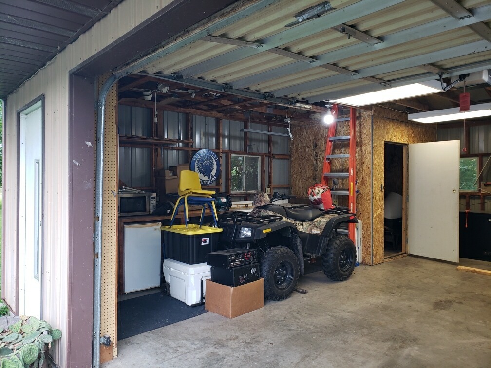 708 E Walnut Street Property Photo 54