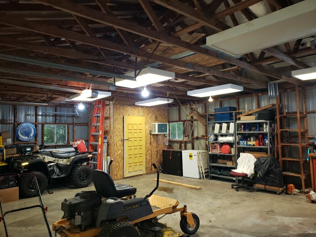 708 E Walnut Street Property Photo 56